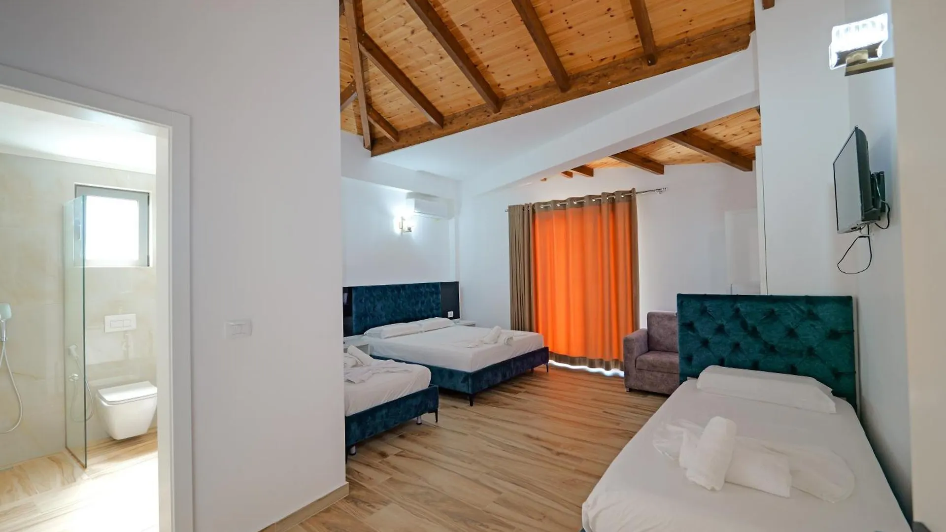 Hotel Take Borsh 3*,  Albania